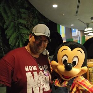 Meet your Posher, Jose